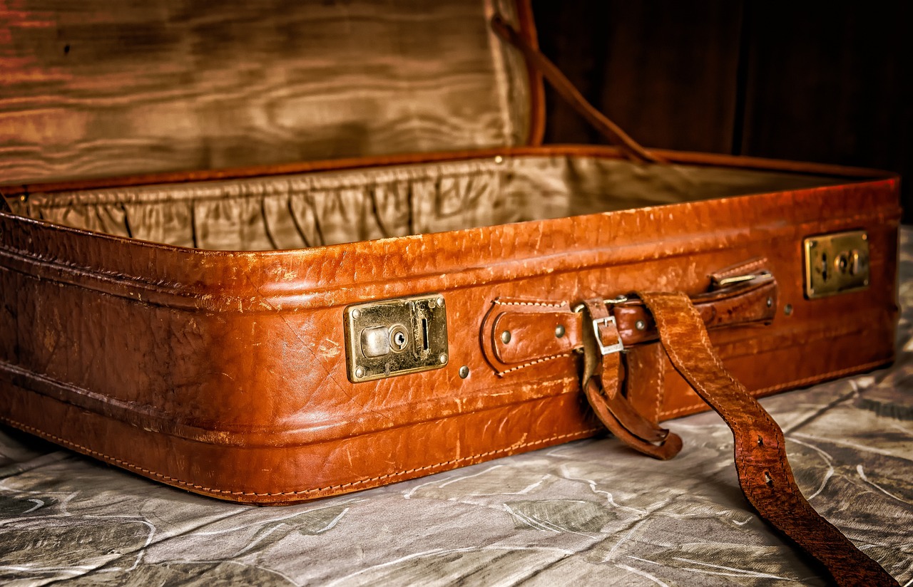 Read more about the article Tips on packing a suitcase.